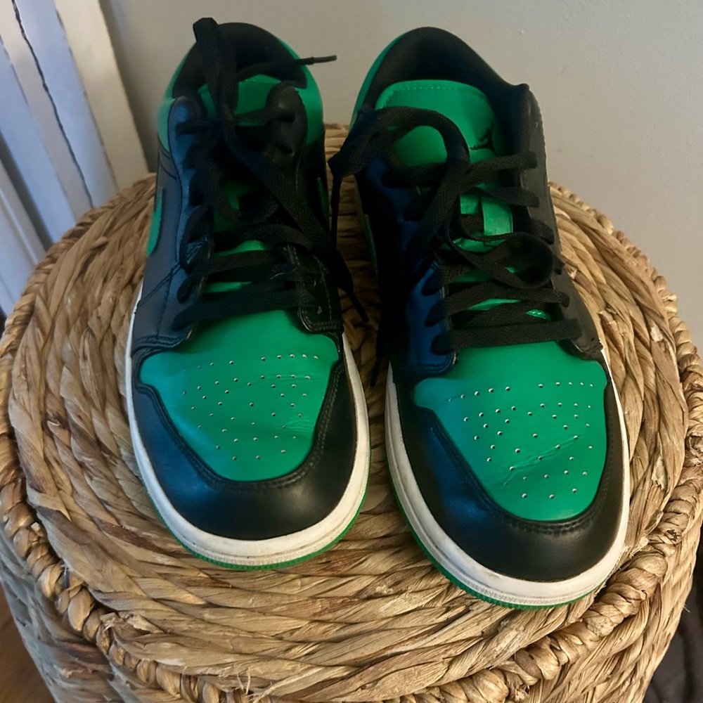 Green and Black Nike Jordan One Low Lucky Green Sneakers Men’s Size 8